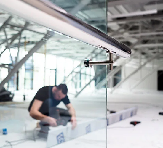 Ferry Pass, FL highly skilled glass repair technicians