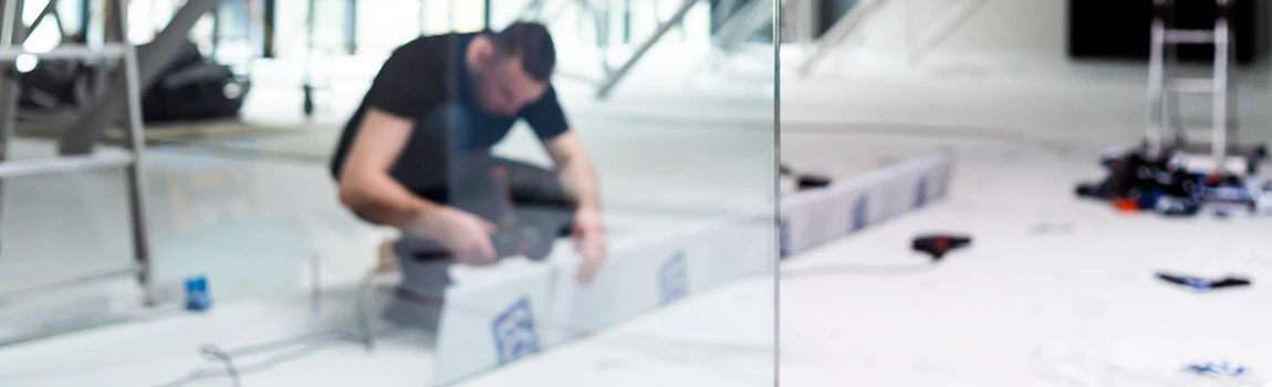 Emergency Commercial Glass Repair in Ferry Pass, FL