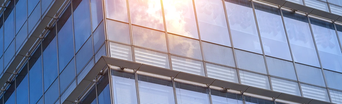 UV-Resistant Glass Experts in Ferry Pass, FL